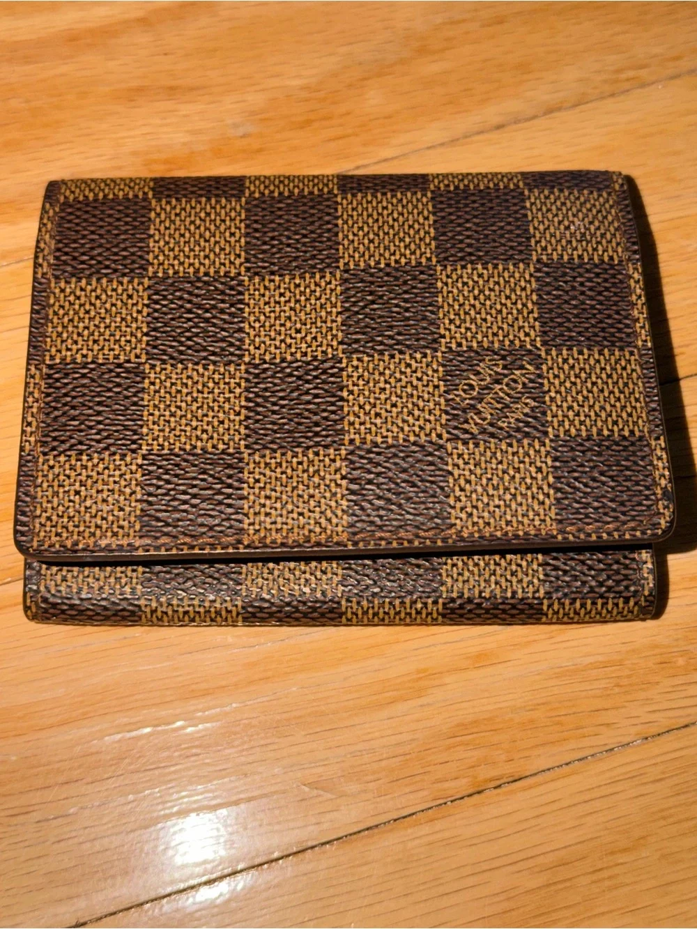 Louis Vuitton Brown Textured Leather Card Holder with Red Debossing - Picture 8 of 8
